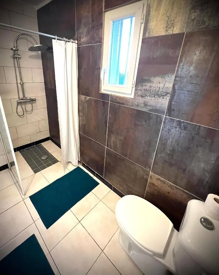 Holiday home Charmante Maison De 115M2 A 7 Minute De La Plage Plourivo France